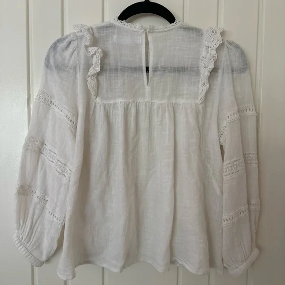 Zara Kids White Linen Peasant Blouse. Size 11-12. Beautifully made. - Picture 2 of 7